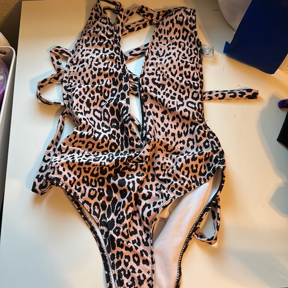 One piece bathing suit